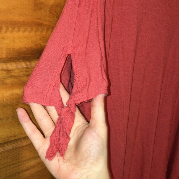 Bundle of 5 tops - Picture 4 of 13